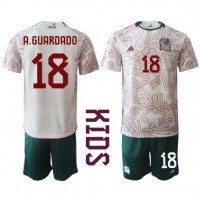 Camiseta México Andres Guardado #18 Segunda Equipación Replica Mundial 2022 para niños mangas cortas (+ Pantalones cortos)